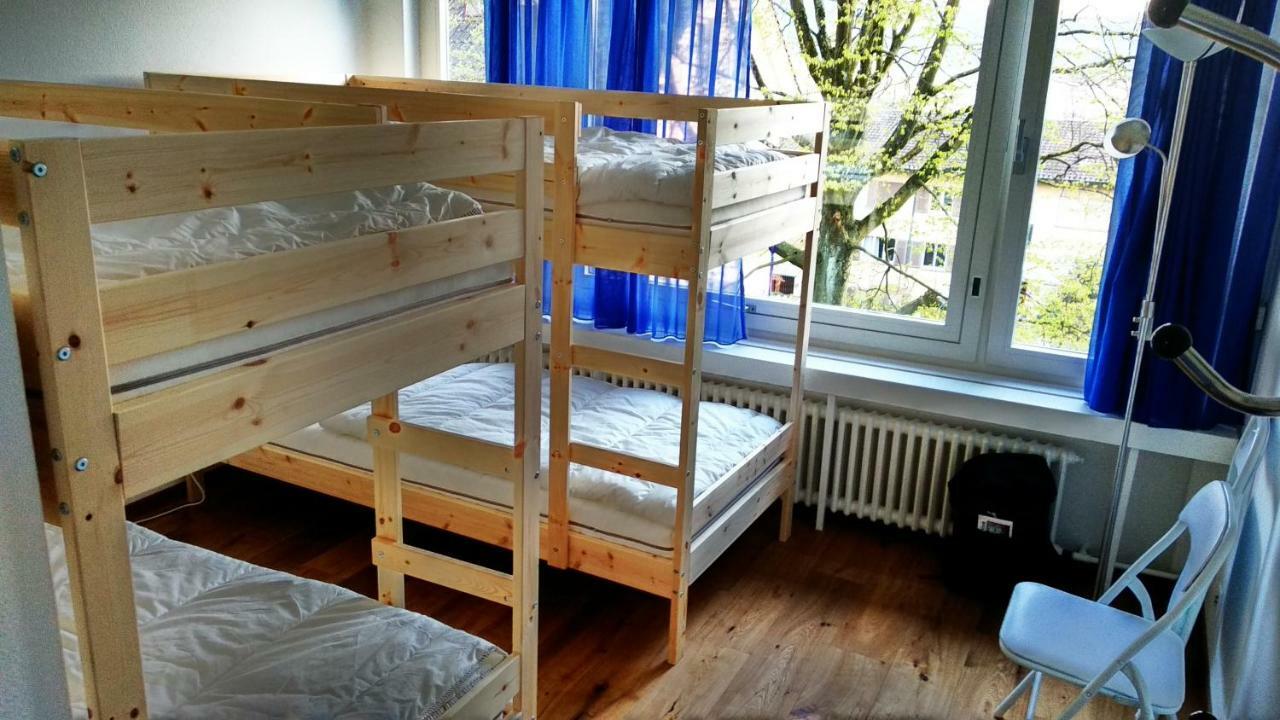 Oberengstringen Budget Youth Hostel מראה חיצוני תמונה